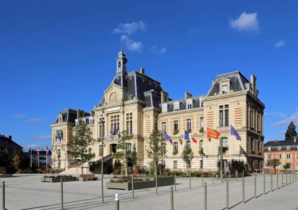 Appartement App 3 - T2 Calme Et Lumineux Hyper-centre 5min De La Gare Évreux